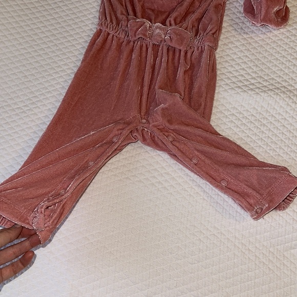Pink Velour jumpsuit - Picture 3 of 4